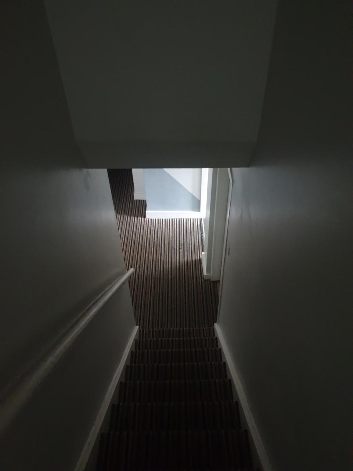 Mother-In-Law Guest House Hotel Leeds Leeds  Eksteriør billede